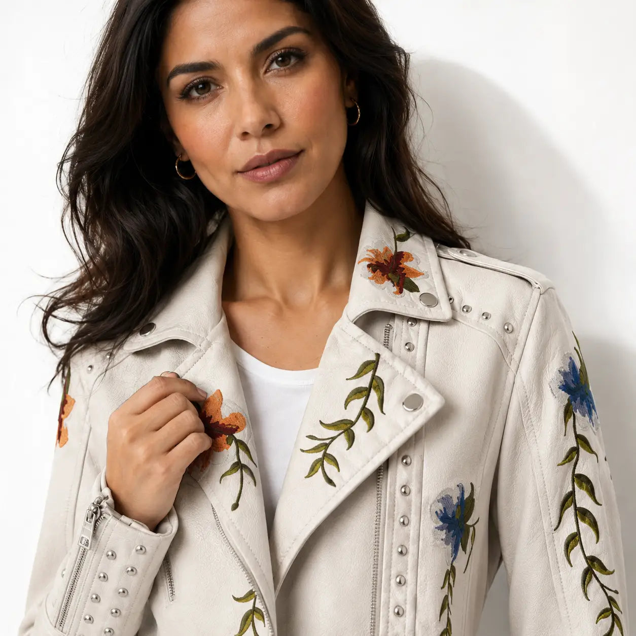 Chamarra Biker Floral Bordada