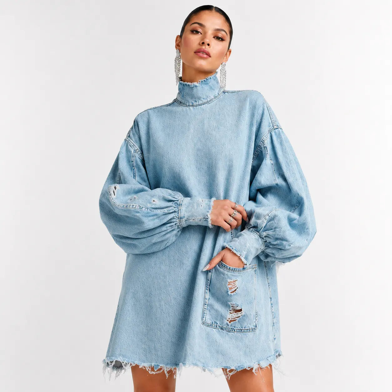 Vestido Denim Oversize de Cuello Alto