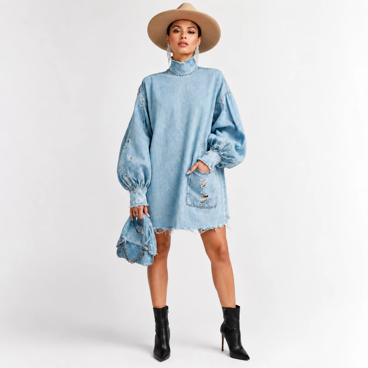 Vestido Denim Oversize de Cuello Alto